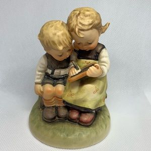 Hummel | The Smart Little Sister